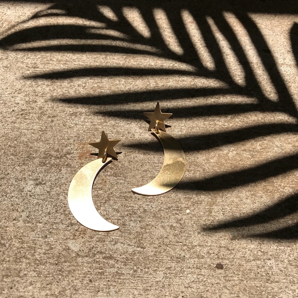 Moon star earrings free people zara vibes ✨